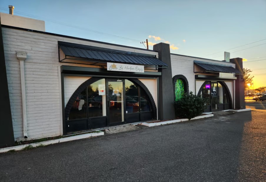 Commercial Building for Lease